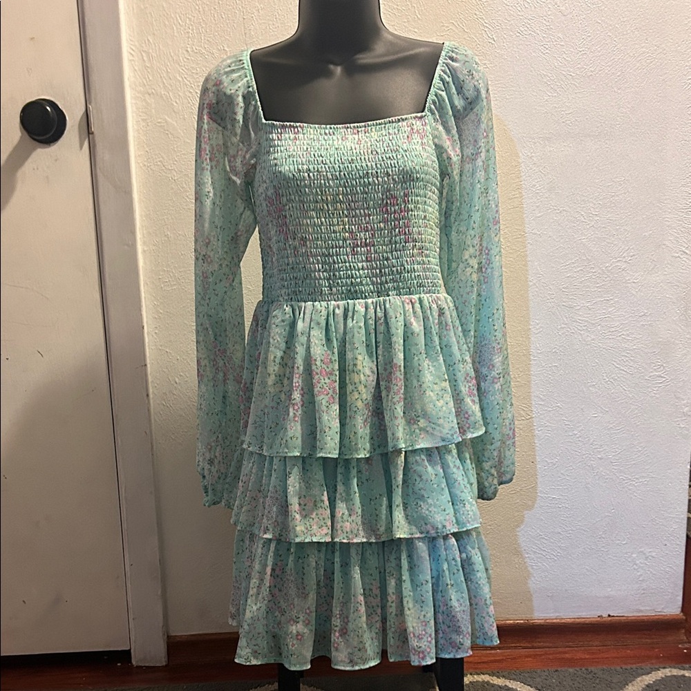 Almost Famous Mint Floral Smocked Square-Neck Long Sleeve Tiered Dress